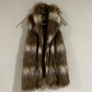 Beige/Brown Faux Fur Vest - Cozy & Chic